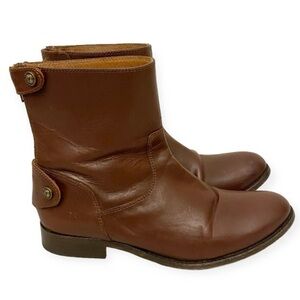 Frye Melissa Button Zip Short Cognac Ladies Ankle Boots Brown Booties Size 7.5